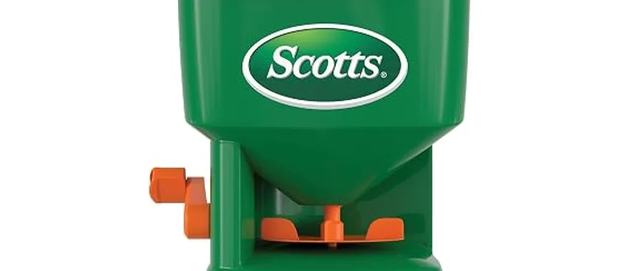 Top Rated 10 Fertilizer Spreaders for Lawns